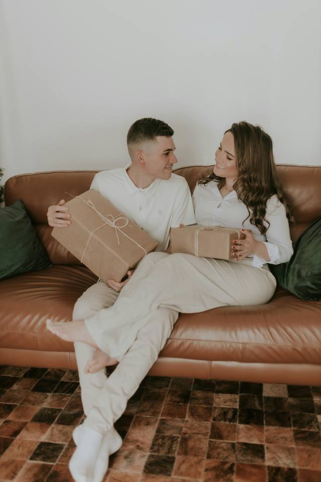 Why Personalized Poetry Gifts Make Your Partner's Heart Skip a Beat